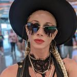 Samantha Taylor - @samantha_thefiregirl - Instagram