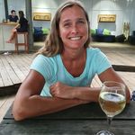Samantha Wing - @samanthawing68 - Instagram