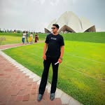 SAMAR MALIK.                   سمر ملک - @samar_malik_7306 - Instagram