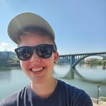 Samara Buchanan - @samboneymachines - Instagram
