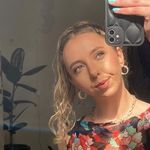 SIM - @samara.gallagher - Instagram
