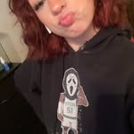 Samara Adams - @samarashortcake - Instagram
