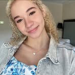 Samara Willis - Facebook