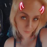 Samantha Marie - @samitucker13 - Instagram