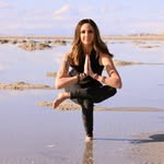 𝒮𝒶𝓂𝒾 𝒲𝑒𝑒𝓀𝓈 - @yogavibes_sami - Instagram