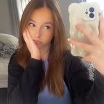 Samia 🤍 - @samia_harrison27 - Instagram