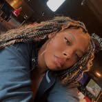 Samia Taylor - Facebook