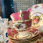 Samira Clarke - @london.antique.shop - Instagram