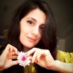 Samira Khalili - @sami_gvart - Instagram