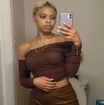 Samira Knox - Facebook