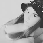 𝑠𝑎𝑚𝑖𝑟𝑎 𝑠𝑐ℎ𝑚𝑖𝑑𝑡 - @sad_girl_lw - Instagram