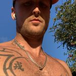 Sam Munn - @sammy_boi1988 - Instagram