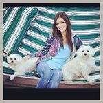 Sammy Reed - @esterdobrik - Instagram
