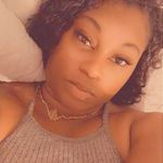 Samona Smith - @04_mone - Instagram