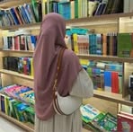 Samra Ali - Facebook