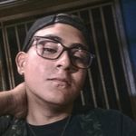 samuel aviles - @jirafasaur15 - Instagram