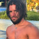 Samuel Buckner - @aluevadefoe - Instagram