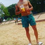 Samuel Bustos - @samuel.bustos.3110 - Instagram