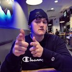 Samuel Button - @dbuttonman - Instagram