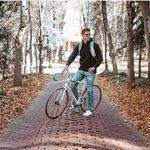 Samuel Eardley - @castleeardley - Instagram