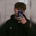 @samu.elfrick - Instagram