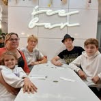 Samuel Haas - Facebook