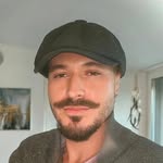 Yuri Samuel Iniguez Rüegg - @yurimandow - Instagram