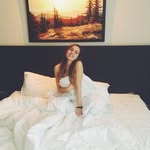 Elizabeth Cameron - @samueljake__217kvtu - Instagram