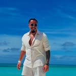 Samuel Ladanhi - @samuelladanhi - Instagram