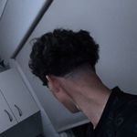 @moloneysamuel - Instagram
