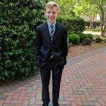 Samuel Oates - @samuel.oates.56 - Instagram