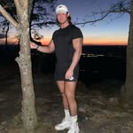 sᴀᴍᴜᴇʟ sɴᴇᴇᴅ - @samuel__sneed - Instagram
