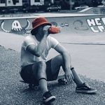 Samuel Walker - @samuel_skywalker93 - Instagram