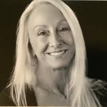 Sandi Thomas Parris - @parrissandi - Instagram