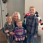 Sandi Perry - Facebook