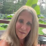 Sandi Perry - @seacretsam - Instagram