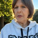 Sandi Simpson - @simpsonville19 - Instagram