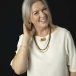 Sandra Bain - @beingsandyb - Instagram