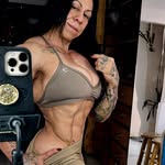 Sandra Barraza - @ifbbpro_freya_defreya - Instagram