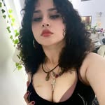 Sandra Bilson - @2kiss_patience - Instagram
