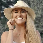 Sandra | Weiblichkeit Zyklus Sinnlichkeit - @sandrabolte.de - Instagram