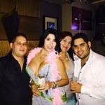Sandra Bustillos - @sandrabustillos1966 - Instagram