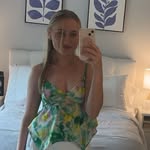 allie - @alesandrachester - Instagram