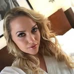 Sandra Chris - Facebook