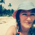Sandra Crompton - @cromptonsandra - Instagram