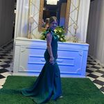 Sandra Davalos - @davalos2461 - Instagram