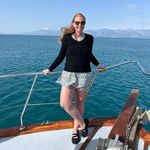 Sandra Decker - @deckelsmouk - Instagram