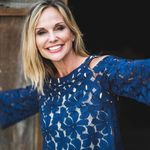 Sandra Dee Robinson - @meimsandradee - Instagram