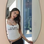 Shelley Law - @sandradorrisdv - Instagram