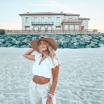 Sandra Gaus - Facebook